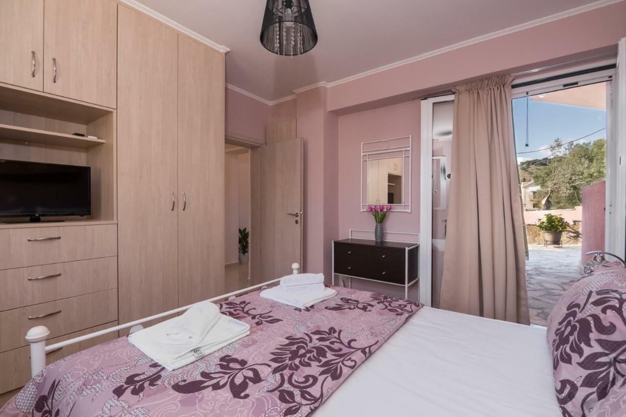 Sofia'S Apartments Razata ภายนอก รูปภาพ
