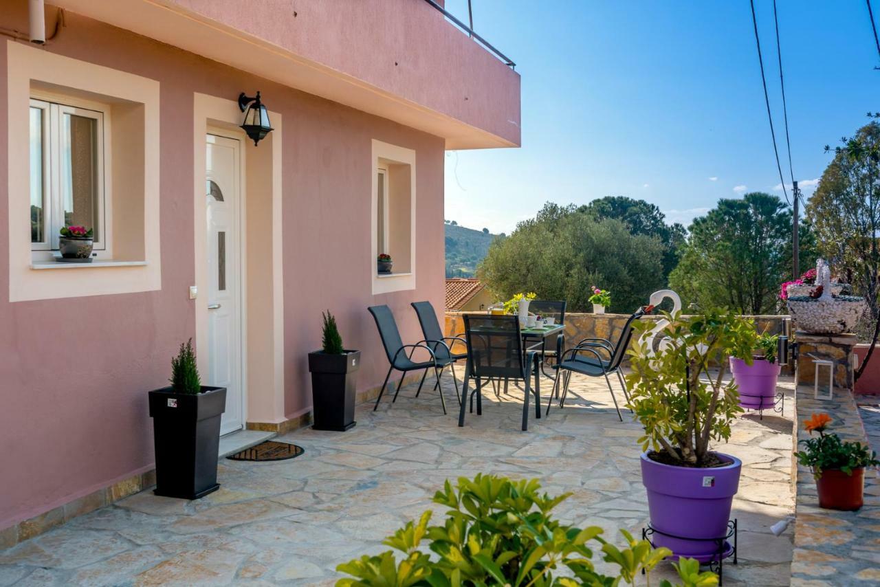 Sofia'S Apartments Razata ภายนอก รูปภาพ